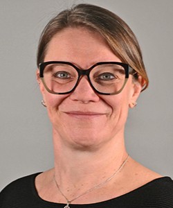 Portait Dr. Elke Kollar